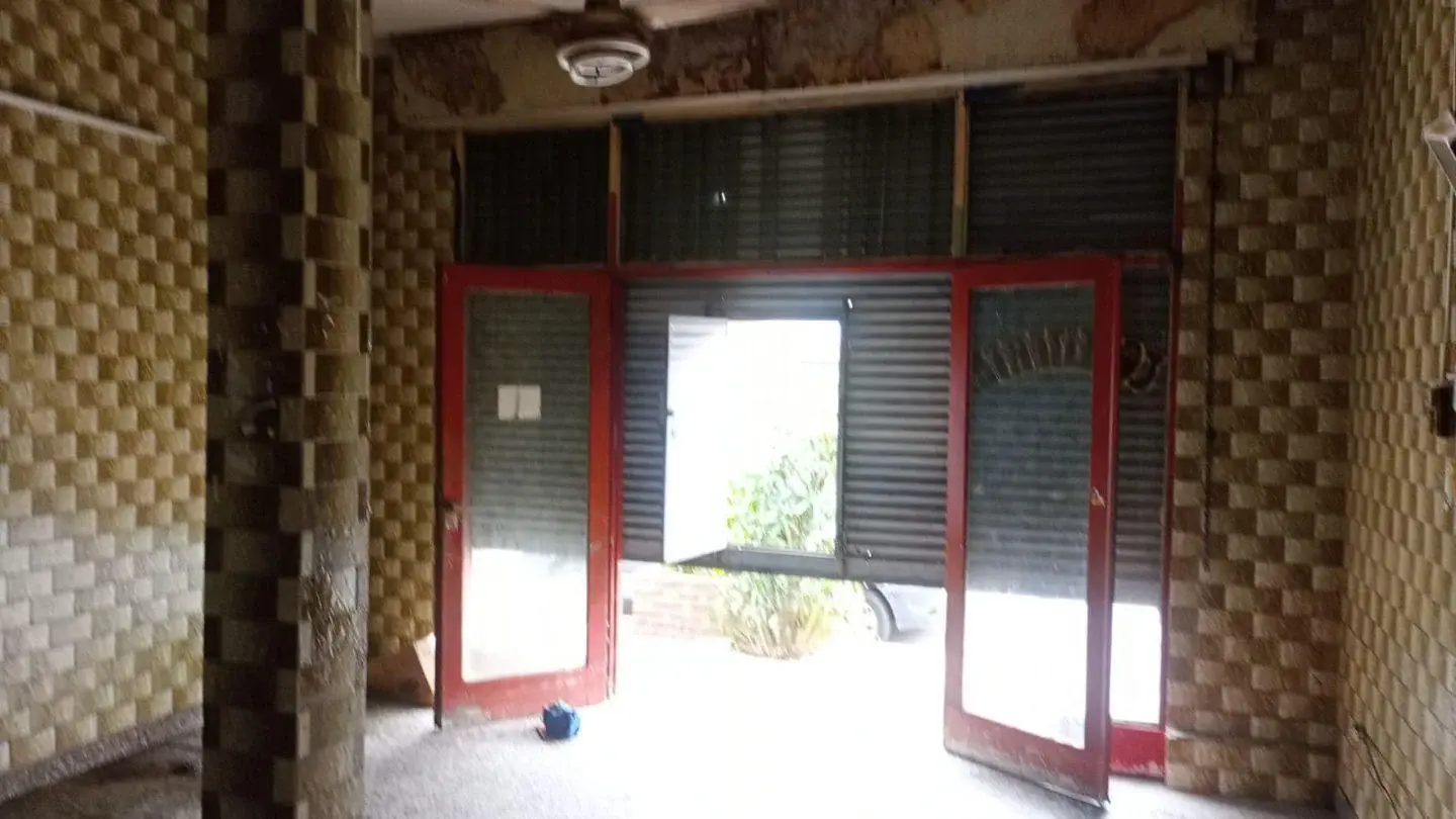 Alquiler de Local en Lomas del Mirador, La Matanza 2