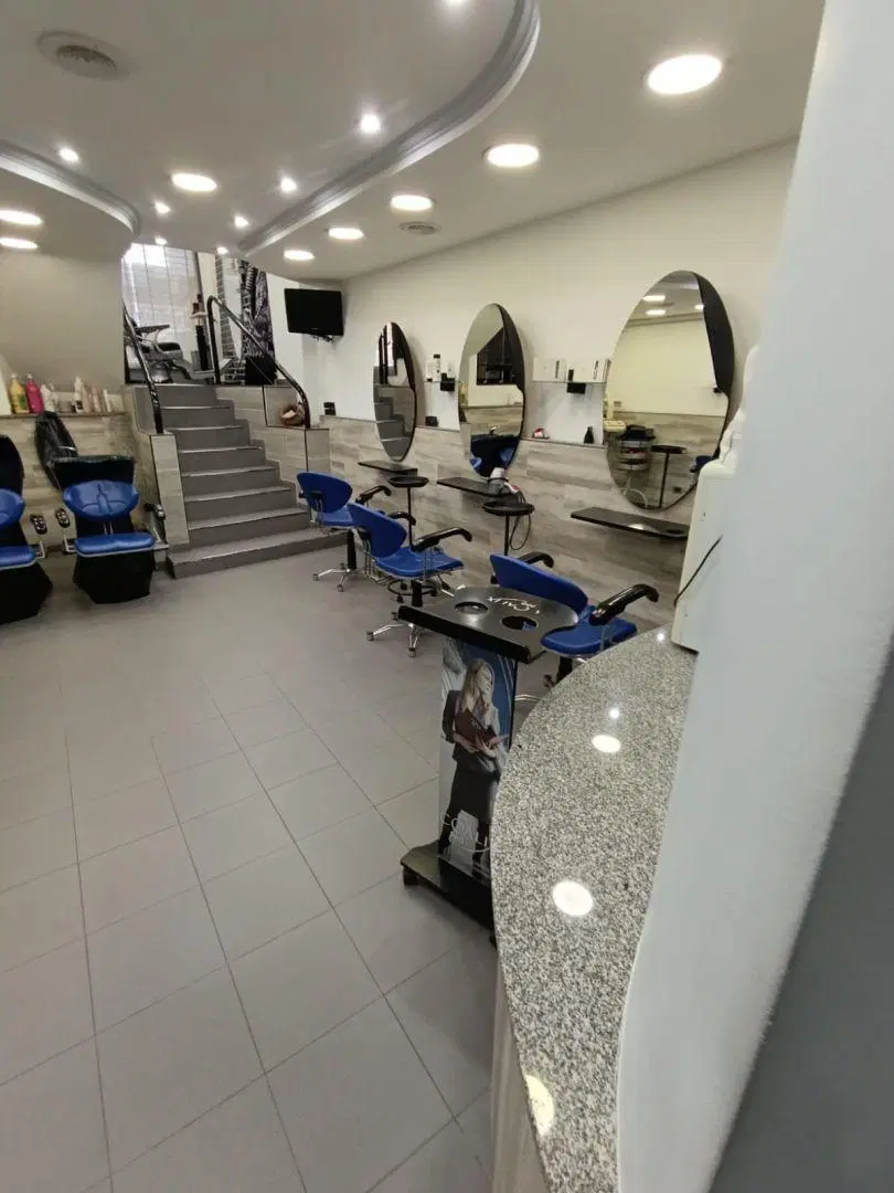 Venta de Local comercial en Lomas del Mirador, La Matanza. 83 metros. 2