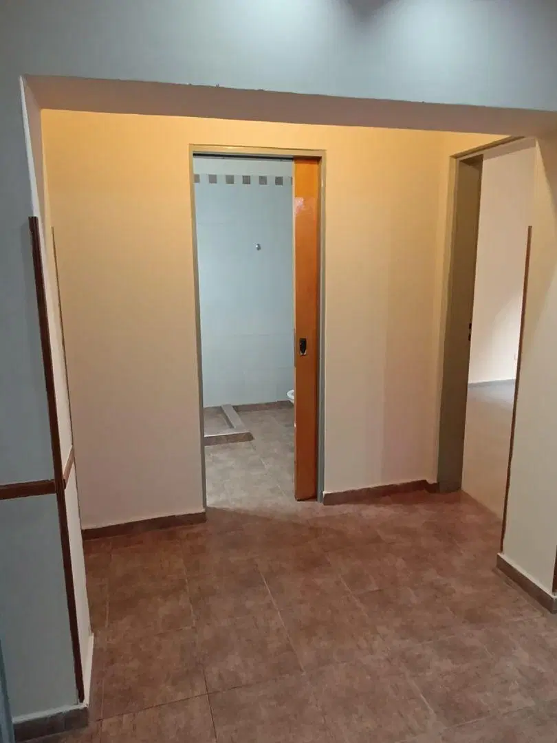 Casa 3 ambientes. | VENANCIO FLORES al 200 2