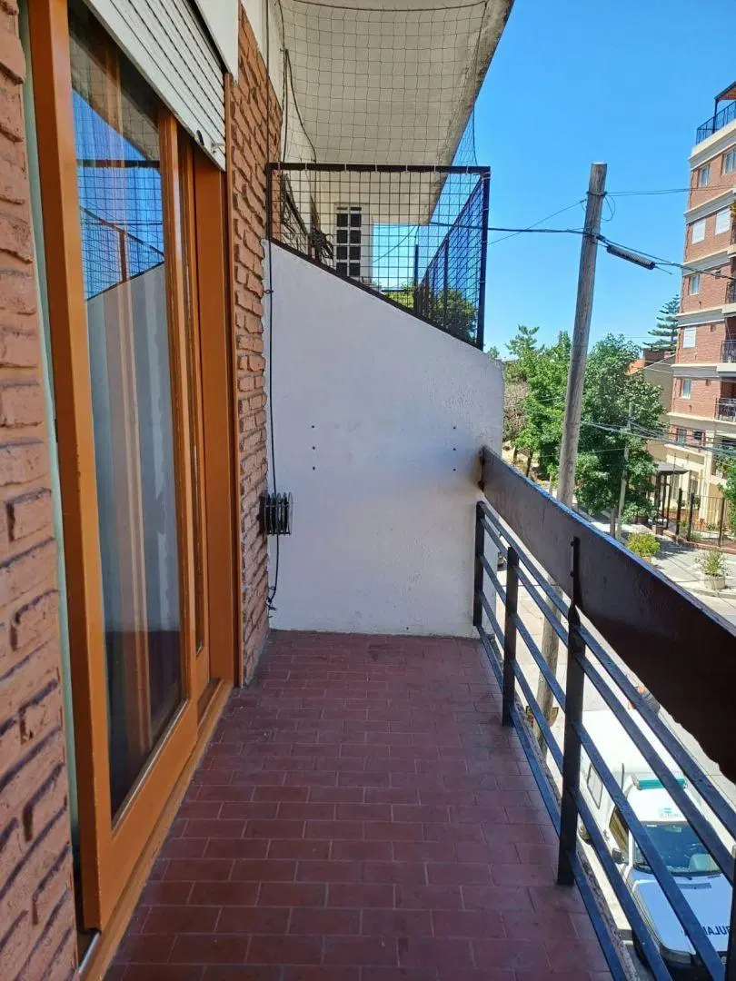 Venta de Departamento 3 ambientes en Ramos Mejía, La Matanza. 2