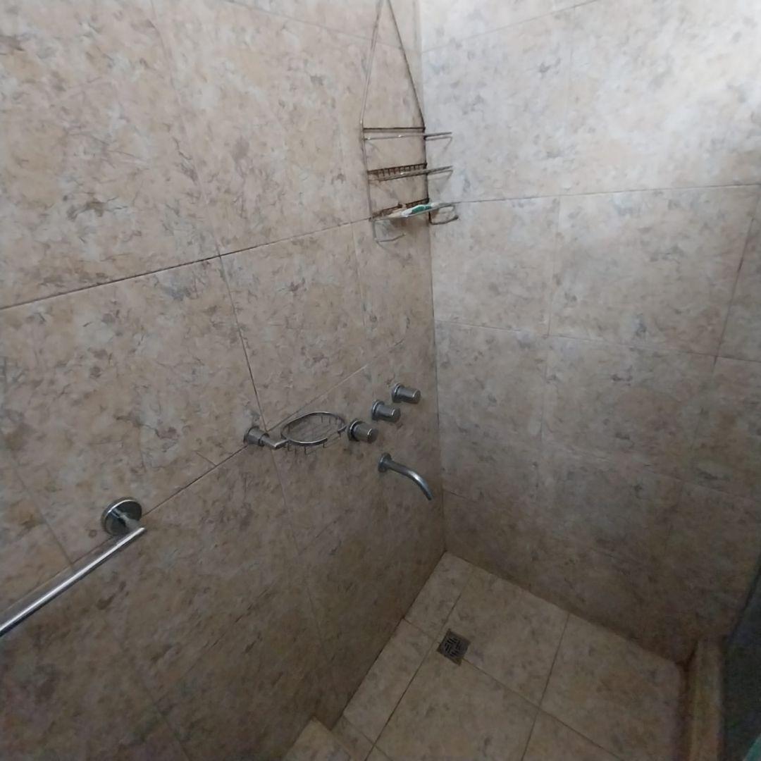 Foto de Alquiler de Casa 3 ambientes (PH) en Lomas del Mirador, La Matanza, imagen 2