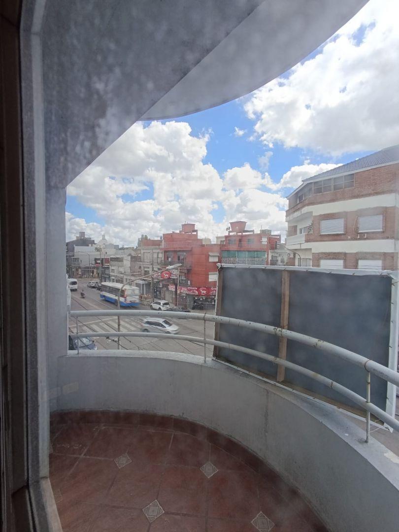 Foto de Alquiler de Departamento 2 Ambientes en Lomas del Mirador, La Matanza, imagen 4