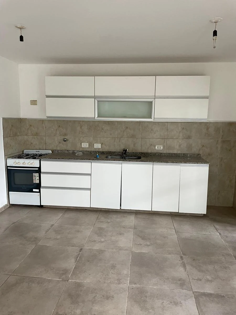 Duplex 2 Dorm con Cochera Altos de La Calera 4