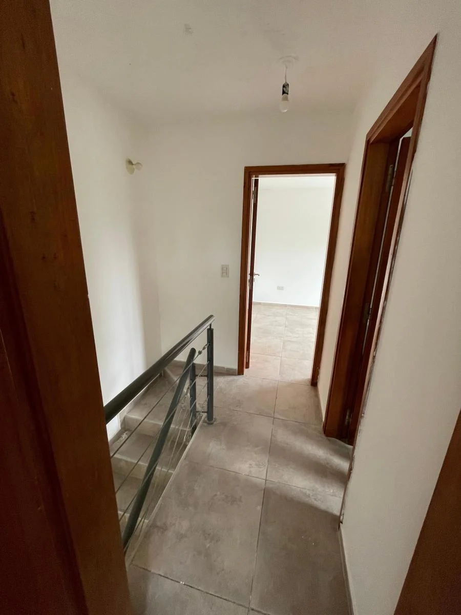 Duplex 2 Dorm con Cochera Altos de La Calera 2