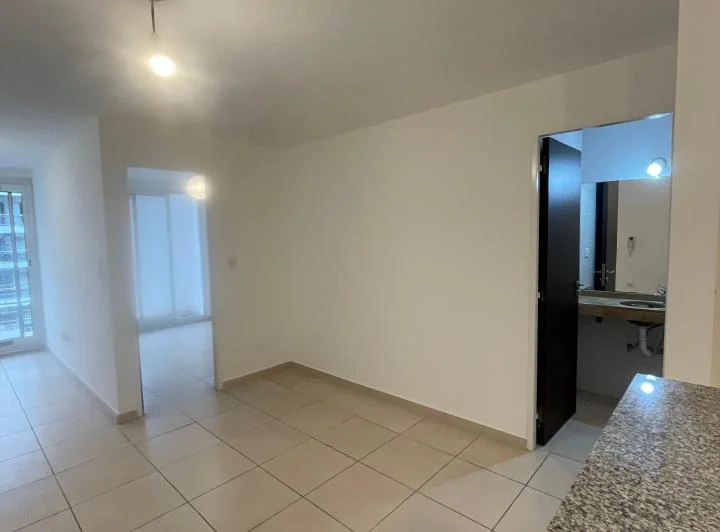 Alquilo Nueva Cba Mejor zona dto 1dorm c / .Balcon calle Ob Salguero Muy Amplio 4