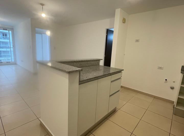 Alquilo Nueva Cba Mejor zona dto 1dorm c / .Balcon calle Ob Salguero Muy Amplio 2