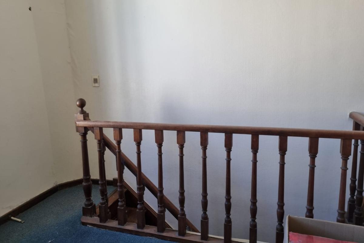 Departamento en Semipiso de 5 Ambientes - Apto Profesional - Muy Luminoso 5