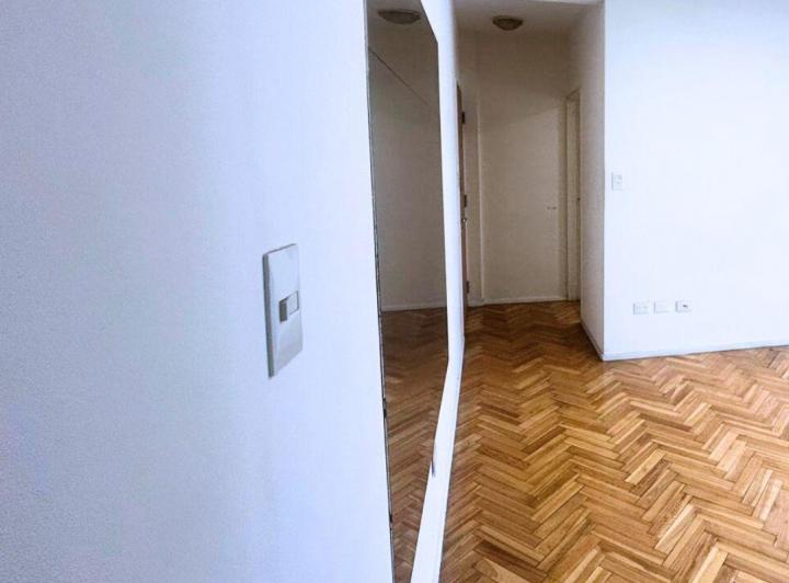 Departamento de 2 ambientes, muy luminoso, contrafrente - Excelente Ubicación 3