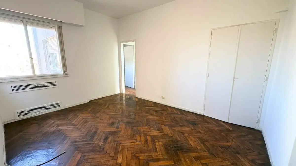 Departamento de 3 Ambientes, Muy Luminoso, Lavadero Independiente 2