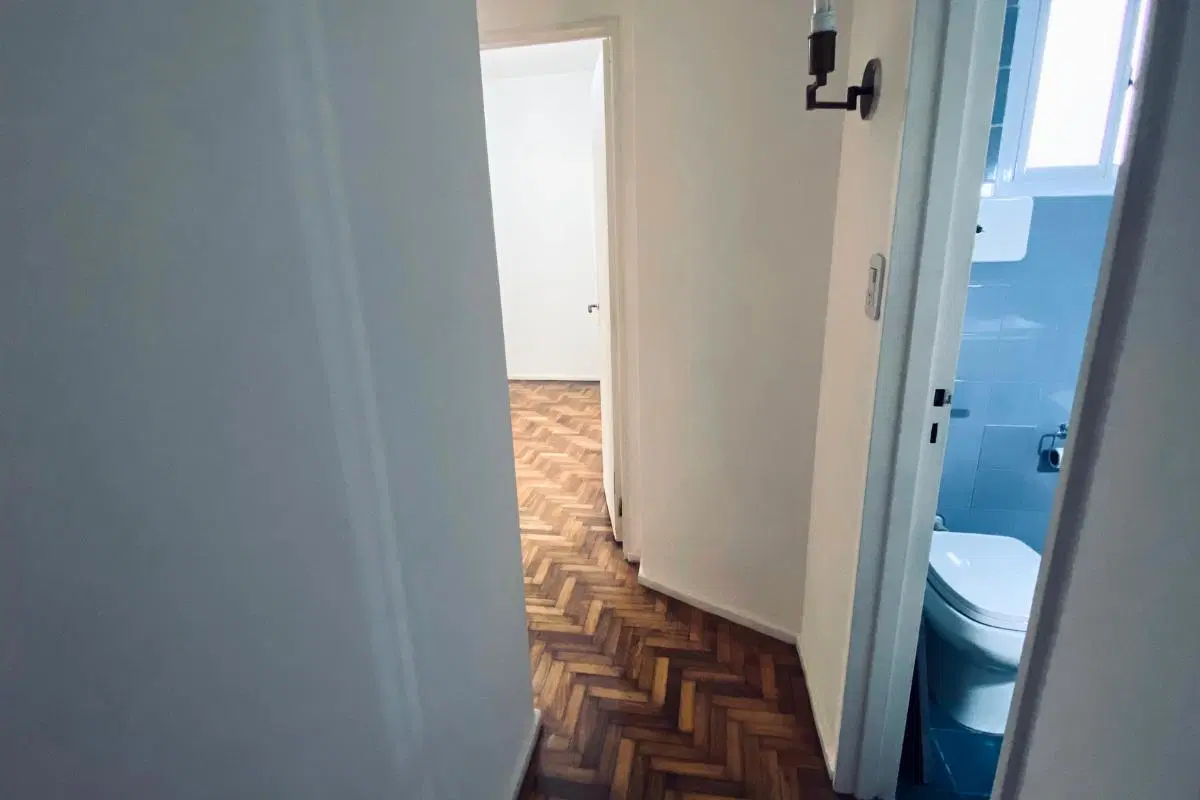 Depto de 3 Ambientes muy luminosos, con lavadero - Exc Ubicación 2
