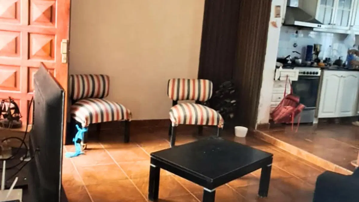 PH de 5 Ambientes para uso comercial, Luminoso, Sin expensas!! 1