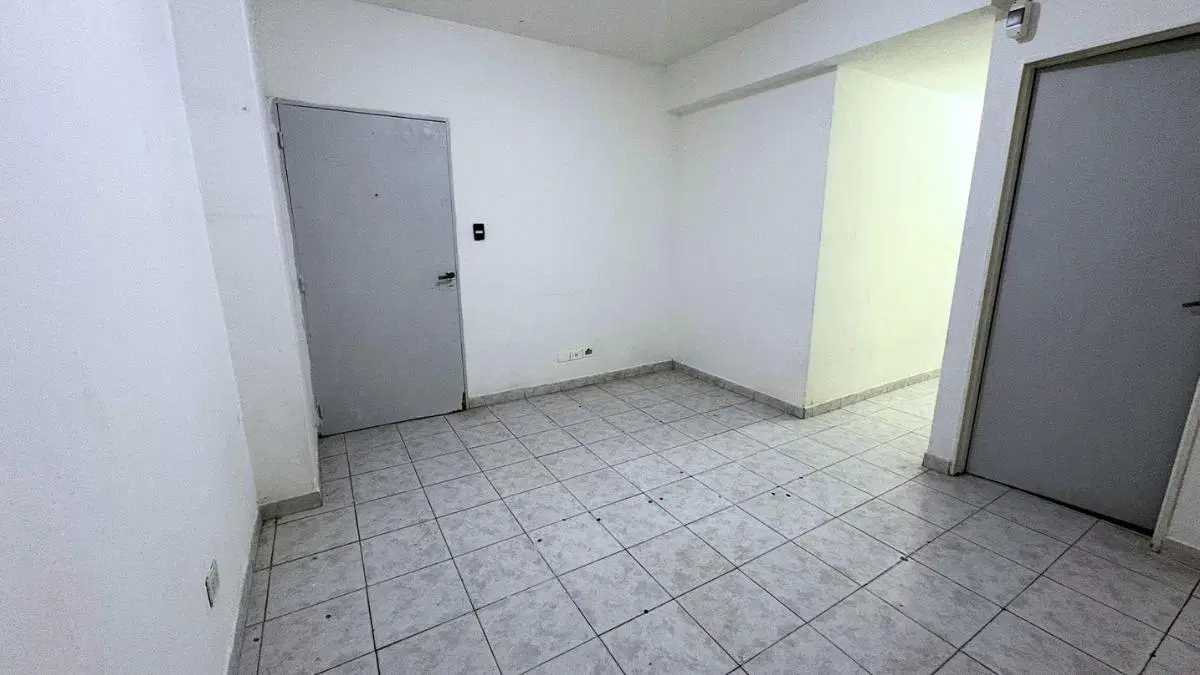 2 Ambientes amplios con patio techado, luminoso, 1er piso 5