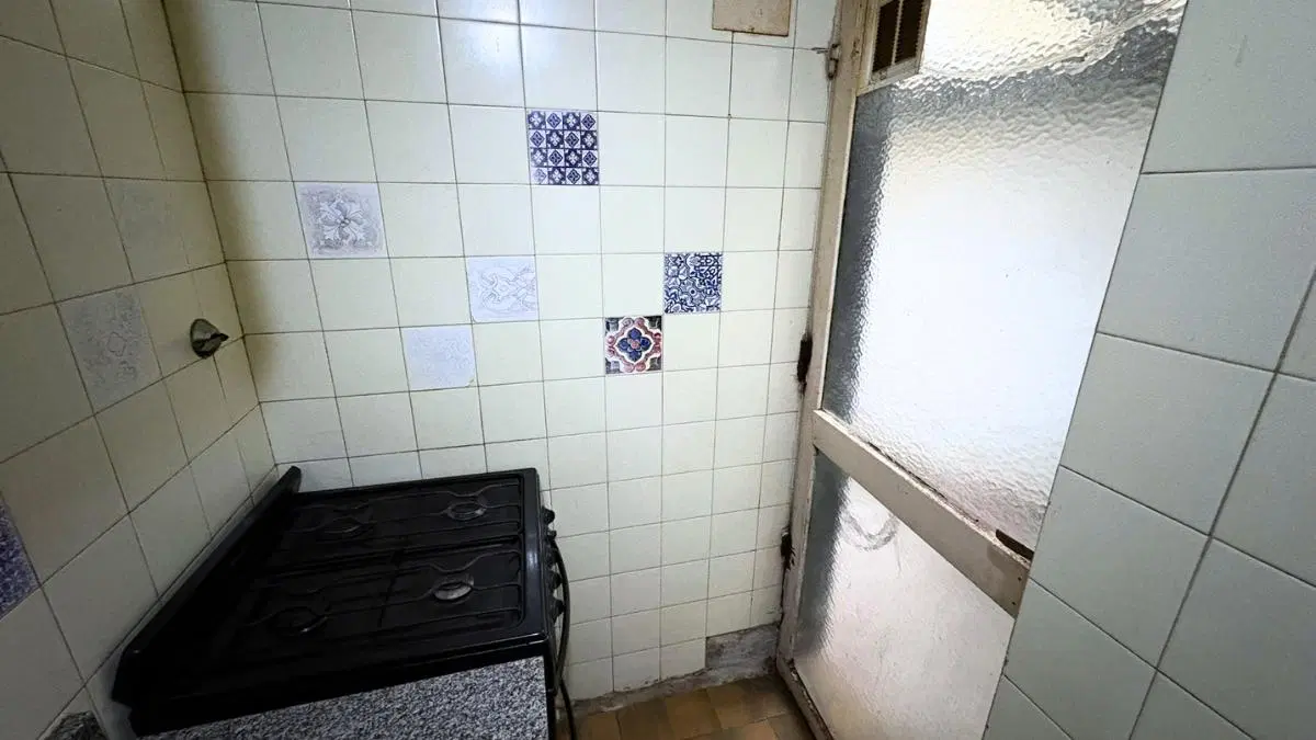 2 Ambientes amplios con patio techado, luminoso, 1er piso 8
