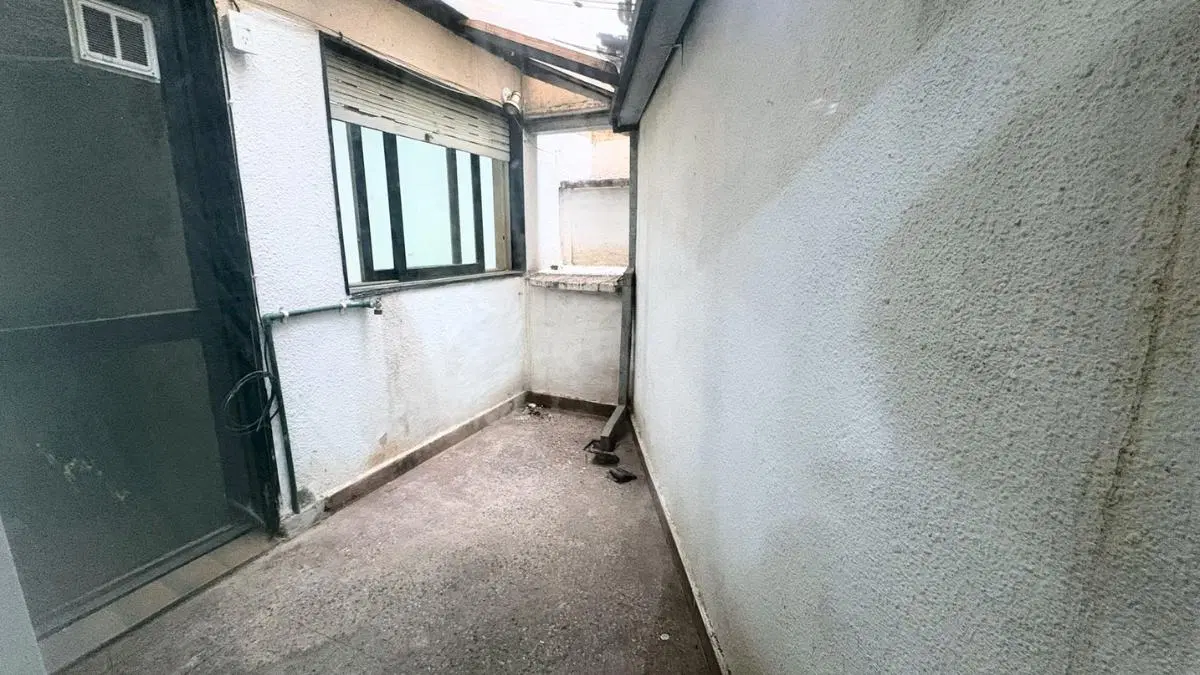 2 Ambientes amplios con patio techado, luminoso, 1er piso 4