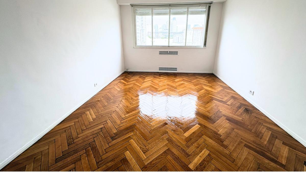 Foto de Depto de 3 Ambientes, excelente vista abierta, balcón, lavadero, Muy, imagen 4