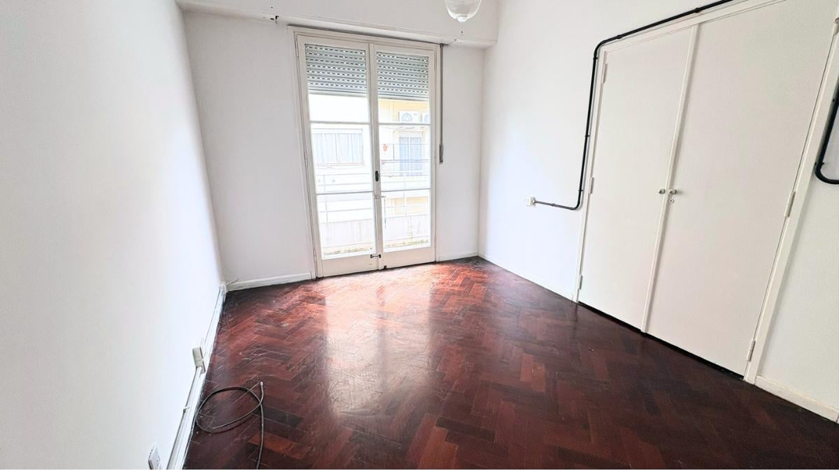 Foto de Depto de 3 Ambientes con Balcón al frente, 2do piso x escalera, Muy, imagen 4