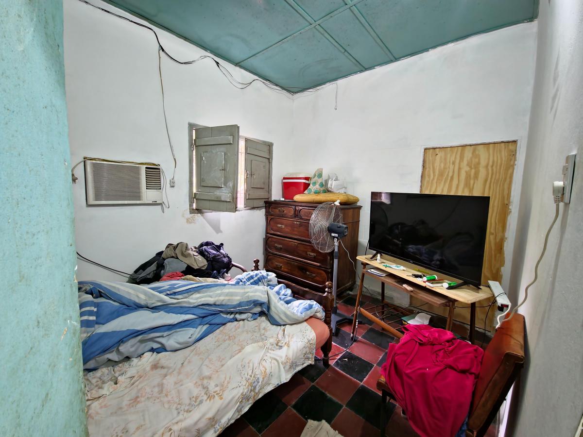 Propiedad con Amplio Terreno en Romang 2
