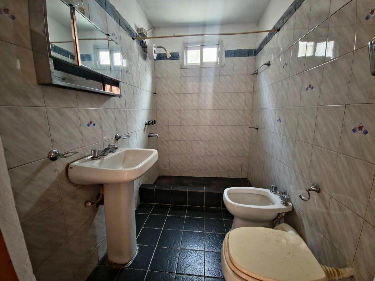 Departamento a 2 Cuadras del Camping Brisol 4