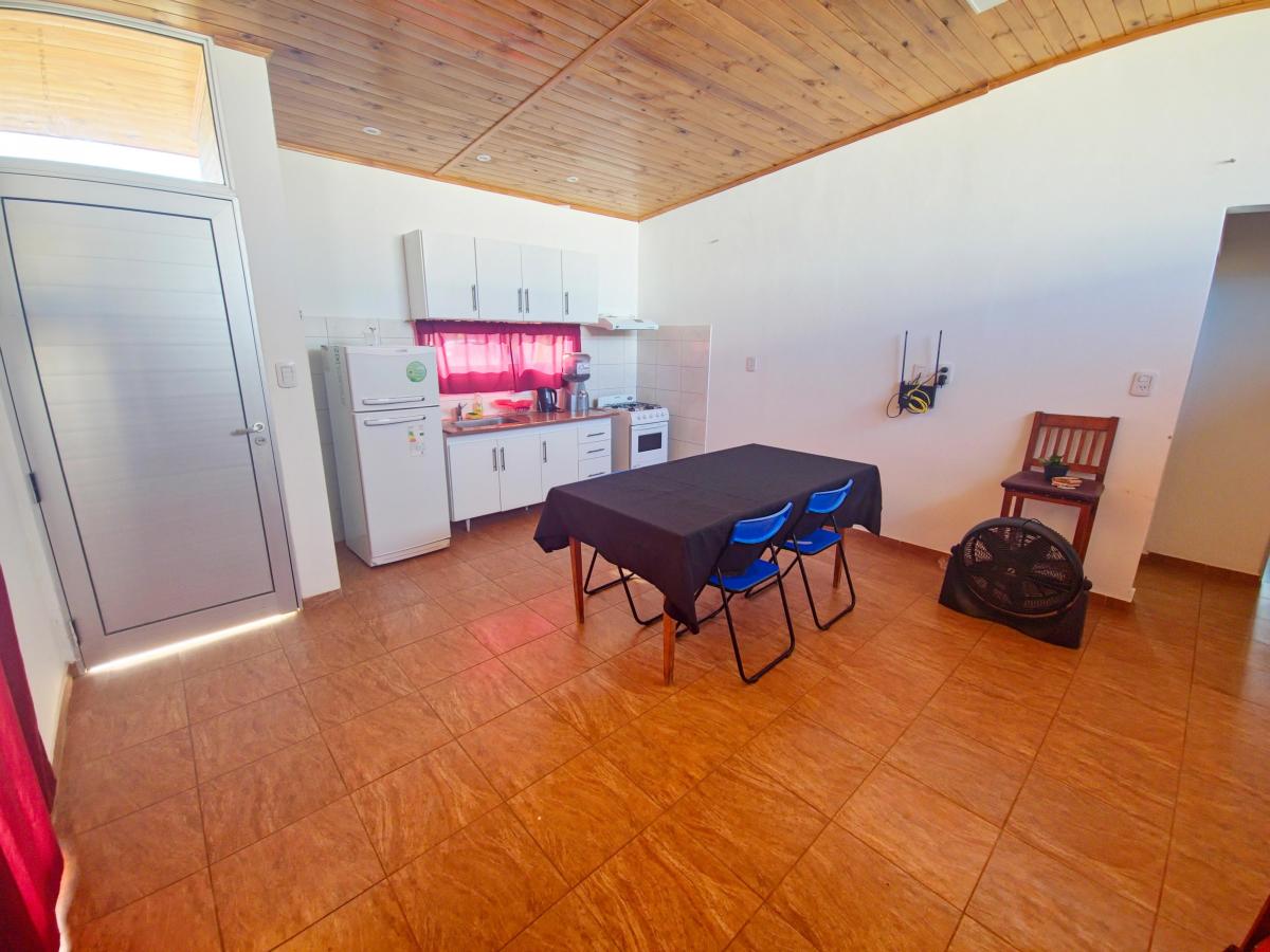 En Venta Vivienda Prácticamente Nueva en Romang 3