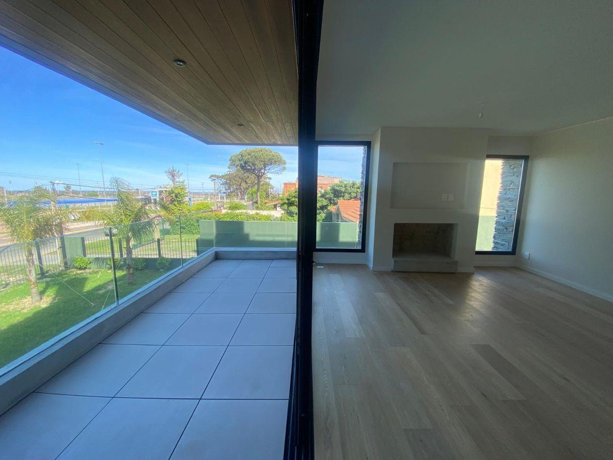 Foto de Apartamento a estrenar de 3 dormitorios en Carrasco Sur, imagen 4