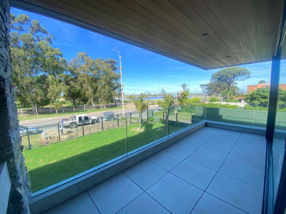 Foto de Apartamento a estrenar de 3 dormitorios en Carrasco Sur, imagen 5