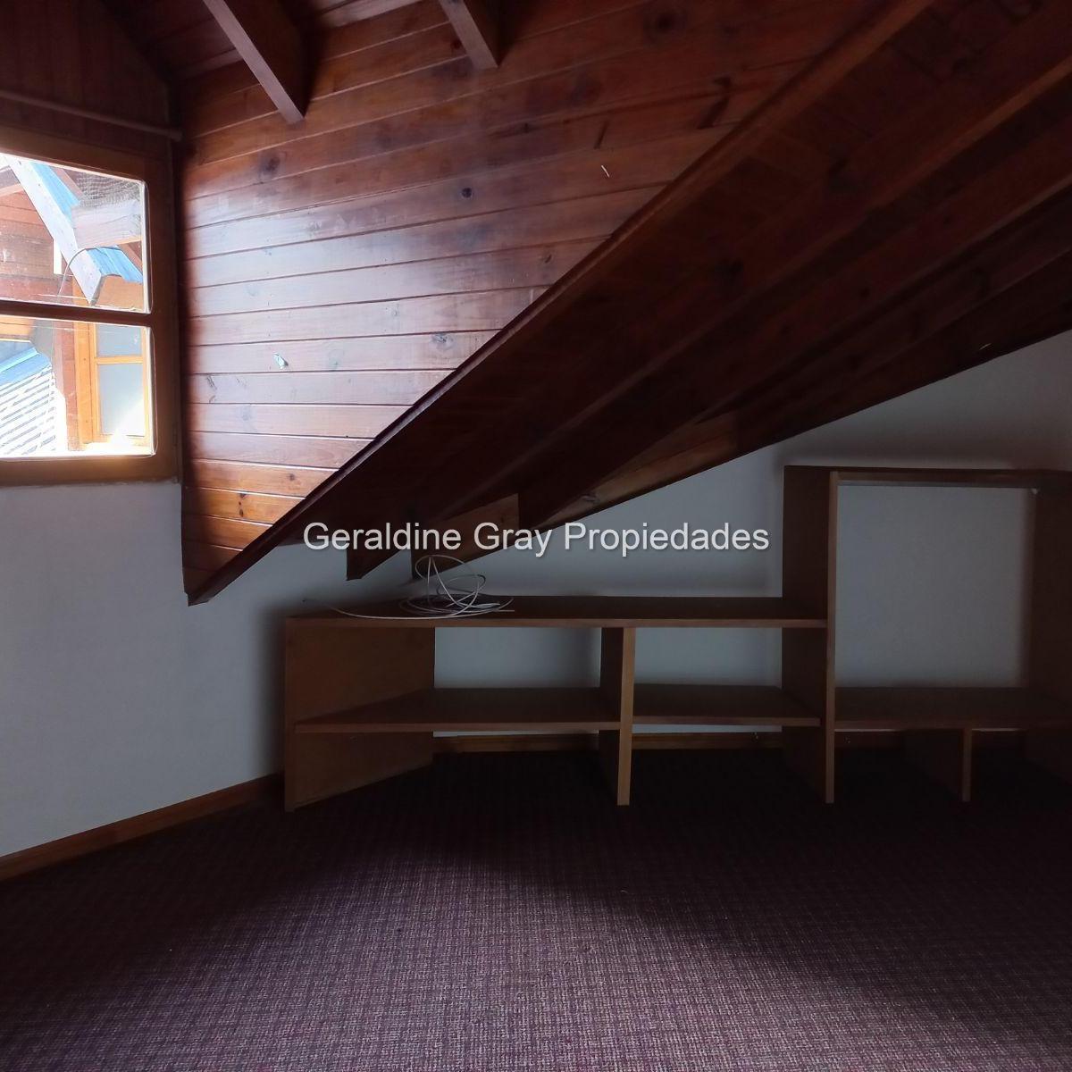 Departamento en Venta de 3 Dorm. C/ Cochera en San Martín de Los Andes 4