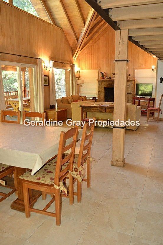 Foto de Casa en venta de 5 dormitorios c/ cochera en Chapelco Golf & Resort, imagen 5