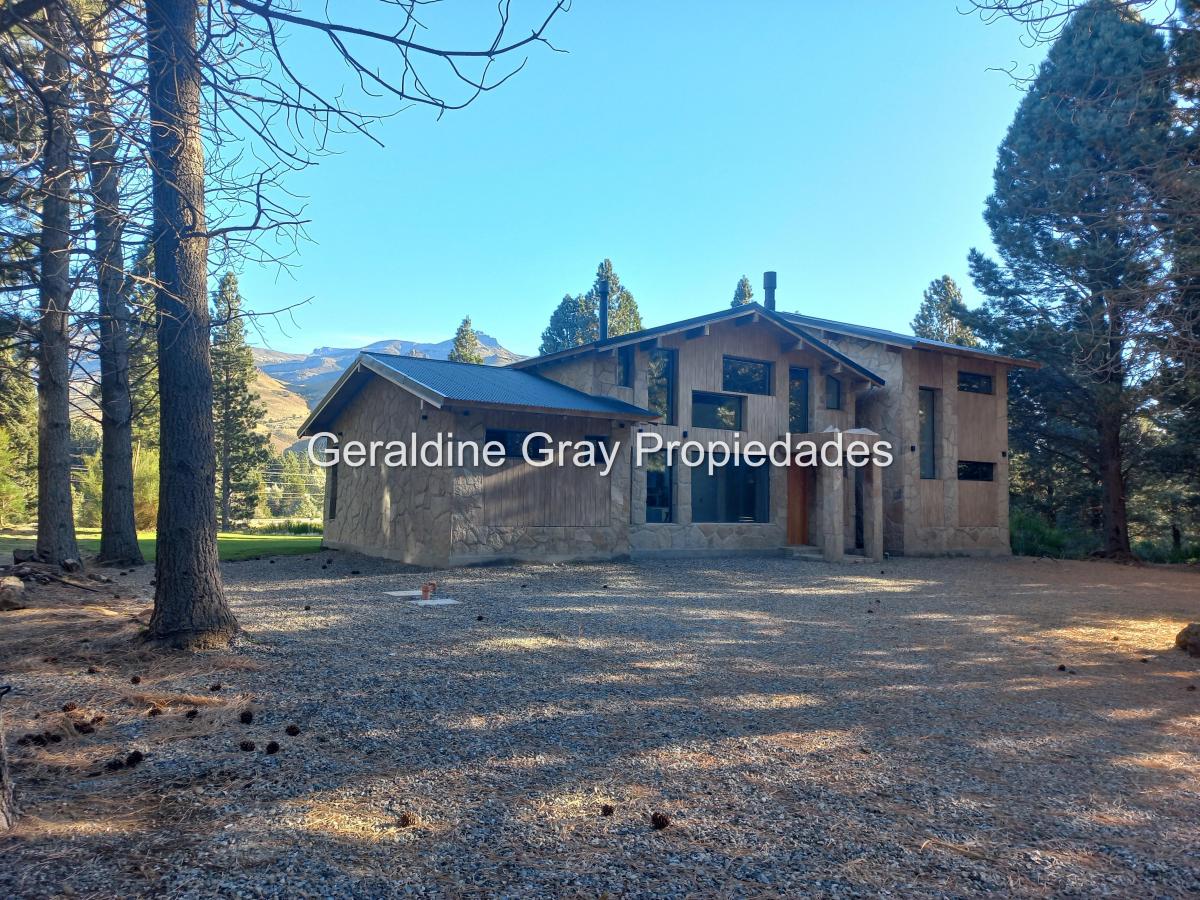 Foto de Casa de 3 dormitorios en el barrio privado Chapelco Golf & Resort, imagen 4