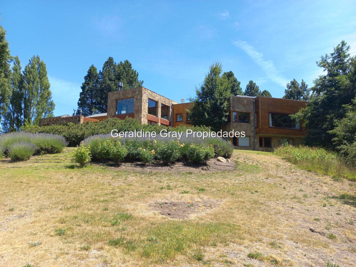 Fabulosa casa en venta de 6 dormitorios en Chapelco Golf & Resort, San Martin de los Andes