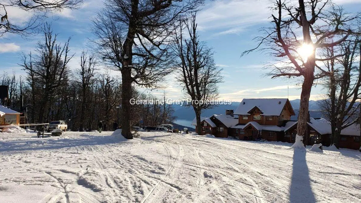 Lotes en venta en Las Pendientes Ski Village, San Martin de los Andes 3