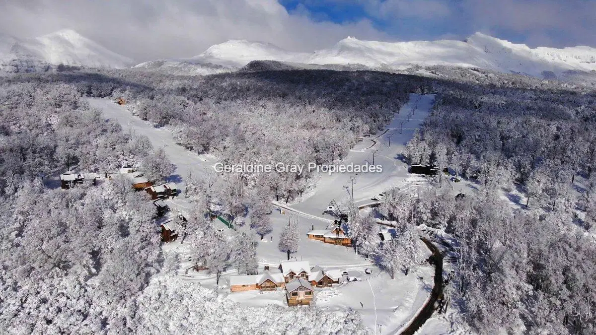 Lotes en venta en Las Pendientes Ski Village, San Martin de los Andes 1