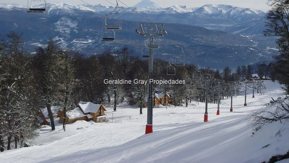 Lotes en venta en Las Pendientes Ski Village, San Martin de los Andes 2