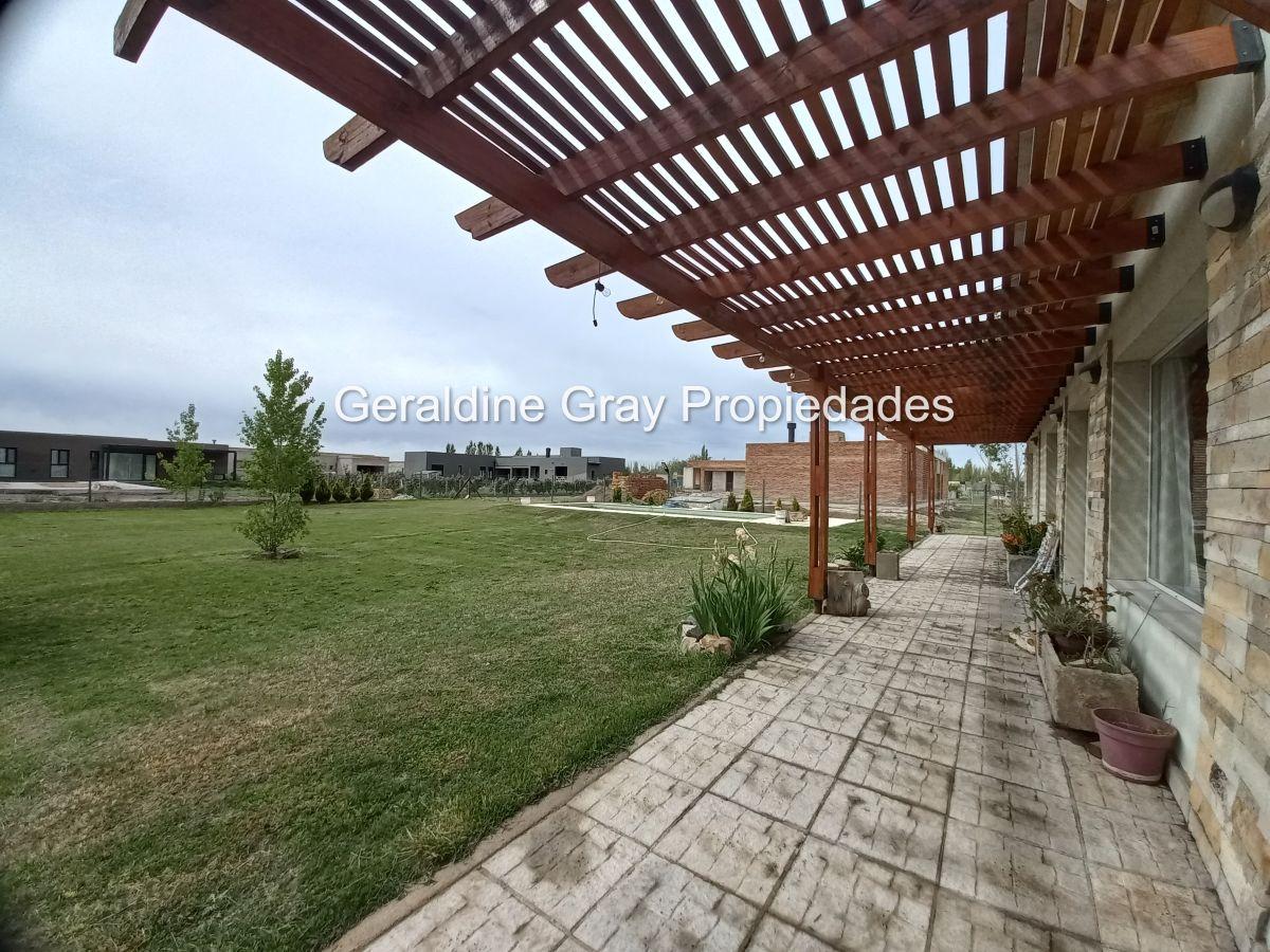 Foto de Casa de 1 dormitorio con pileta en venta en el barrio privado Estilo, imagen 5