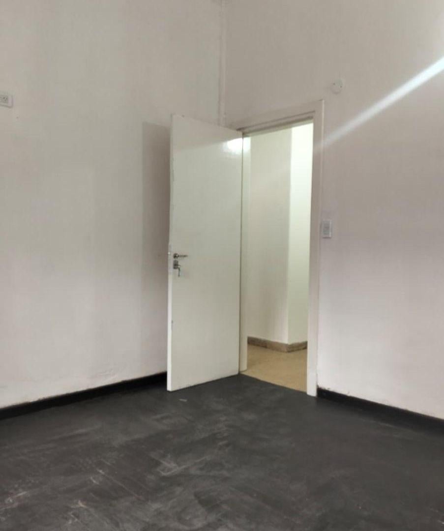 Foto de Alquiler en block para oficinas o hostel, imagen 1