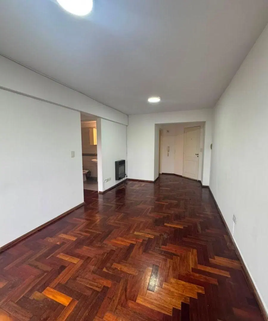 Alquilo 1 dormitorio frente al Parque Sarmiento en plena Nueva Córdoba 4