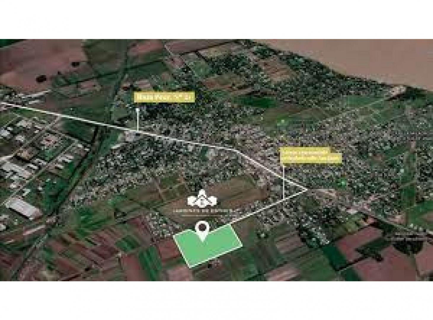 Lote en Jardines de Esther