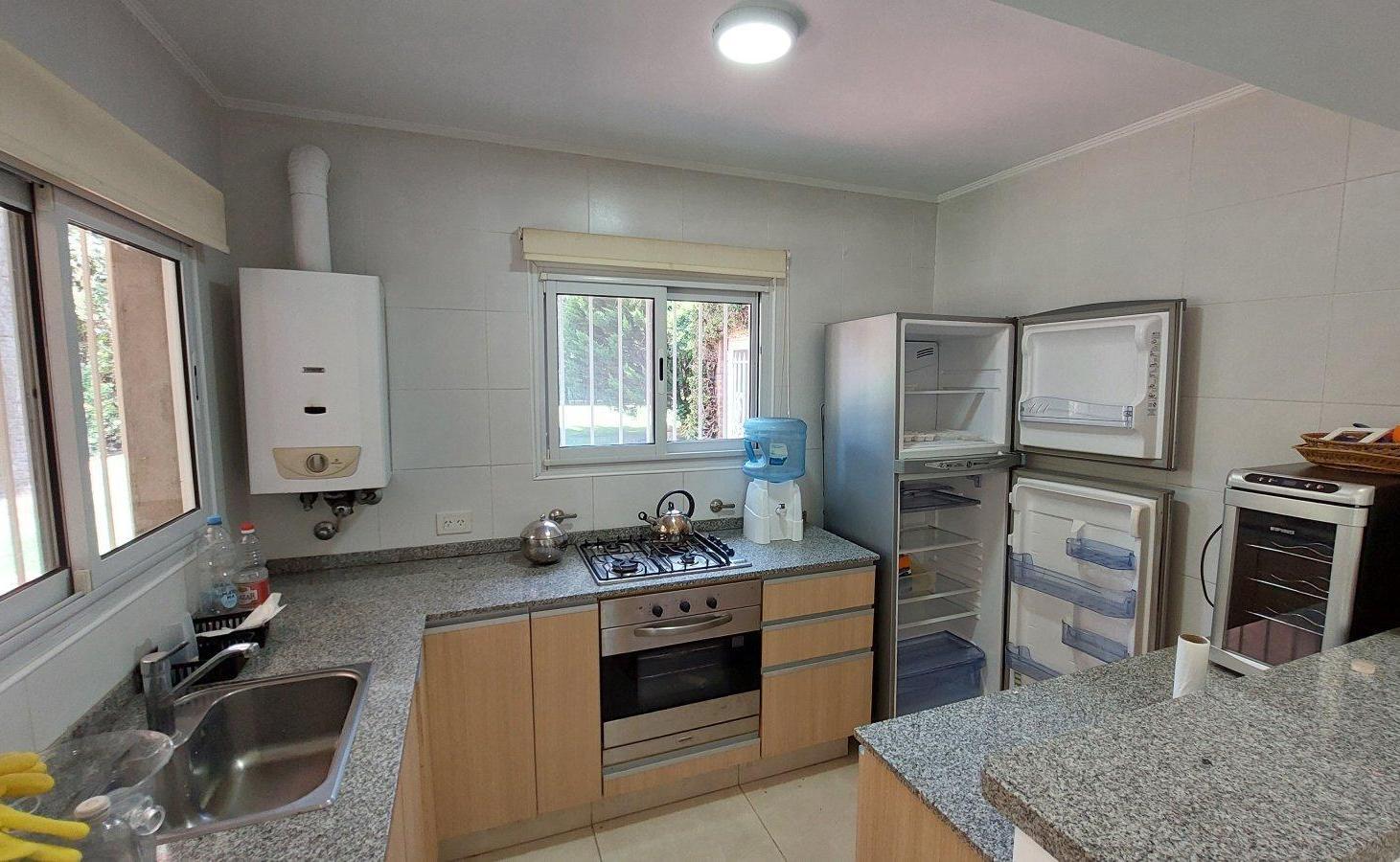 Foto de Alquiler Quinta 3200 m2 arbolada. Amueblada Los Indios Roldan, imagen 4
