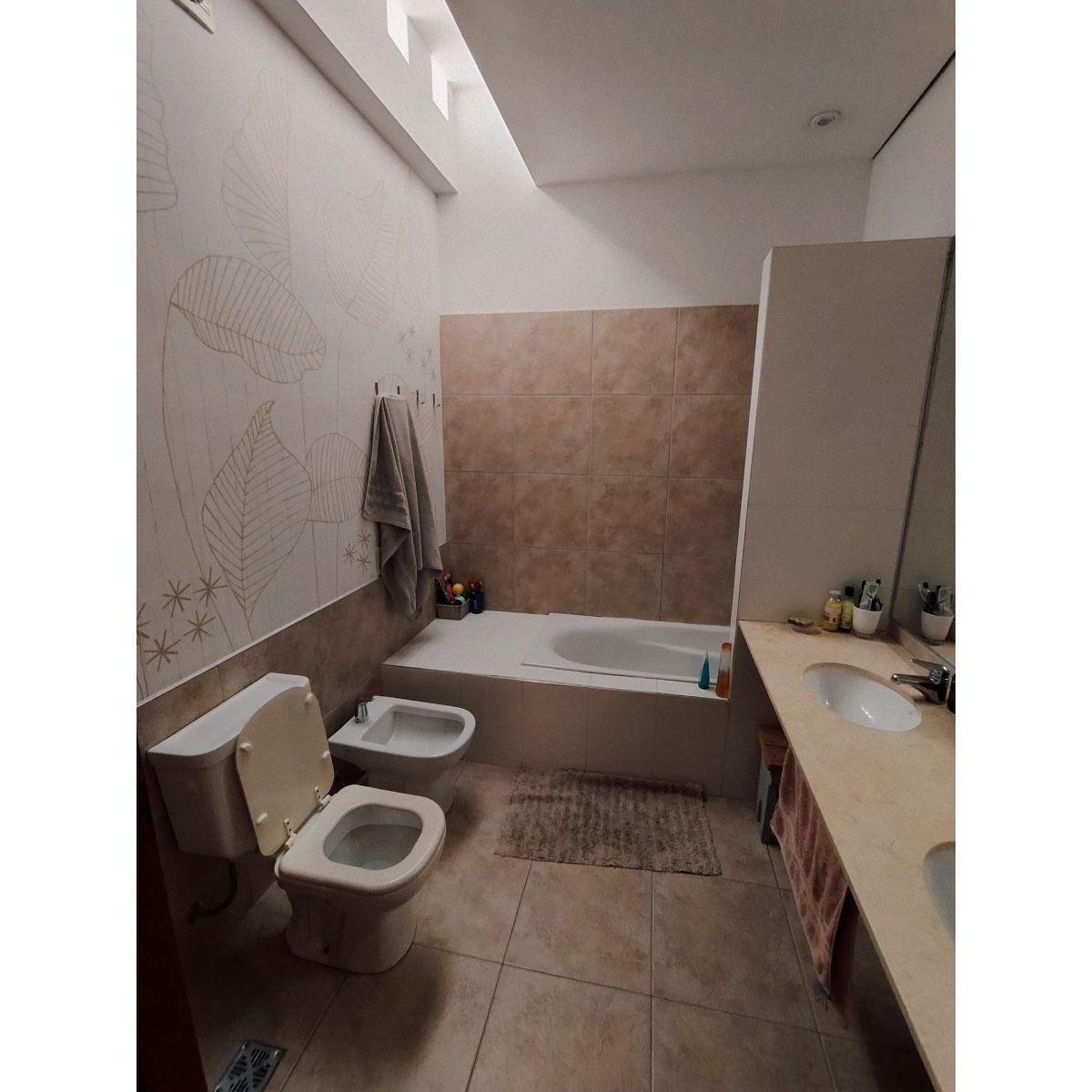 Casa en Venta Abasto 3