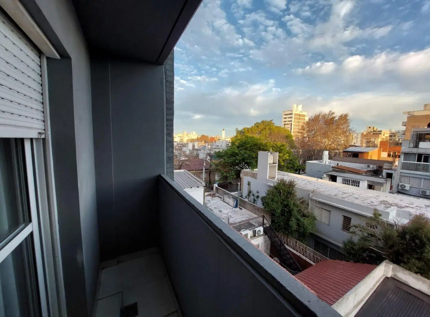 UN DORMITORIO EN VENTA 2