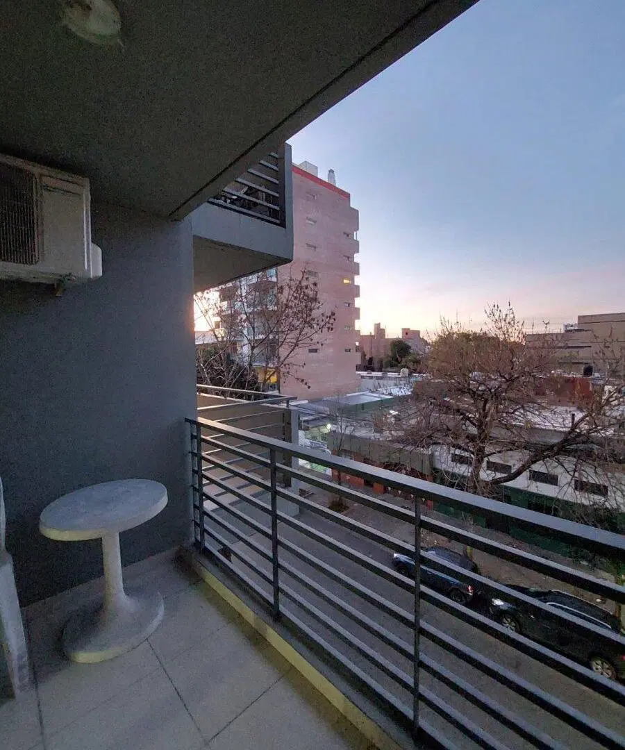 UN DORMITORIO EN VENTA 1