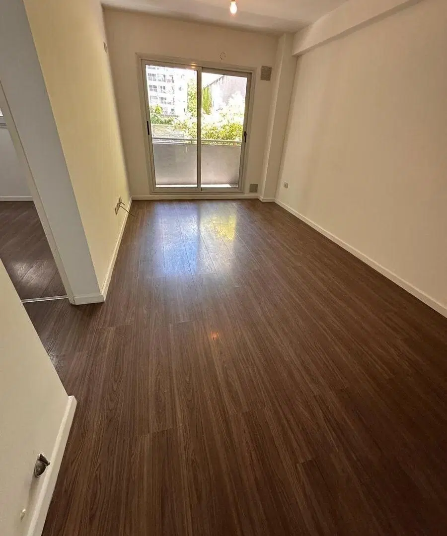 1 DORMITORIO CON COCHERA 4