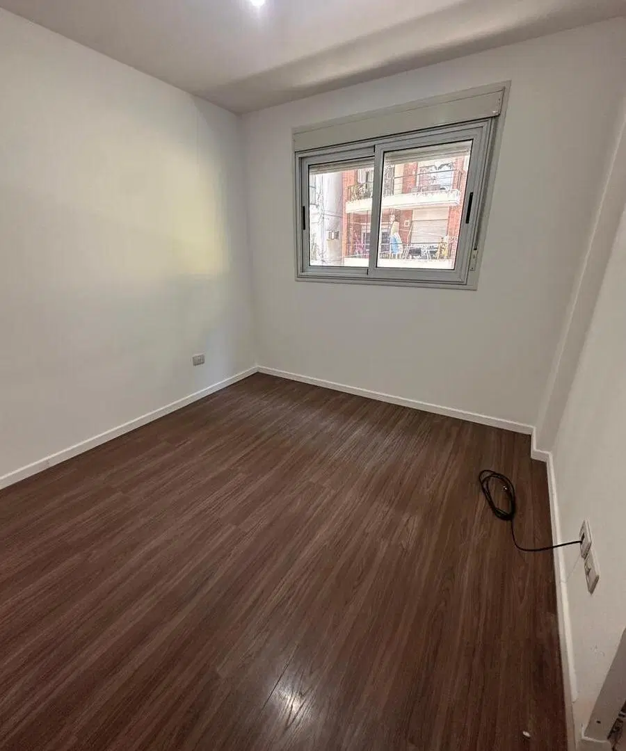 1 DORMITORIO CON COCHERA 1