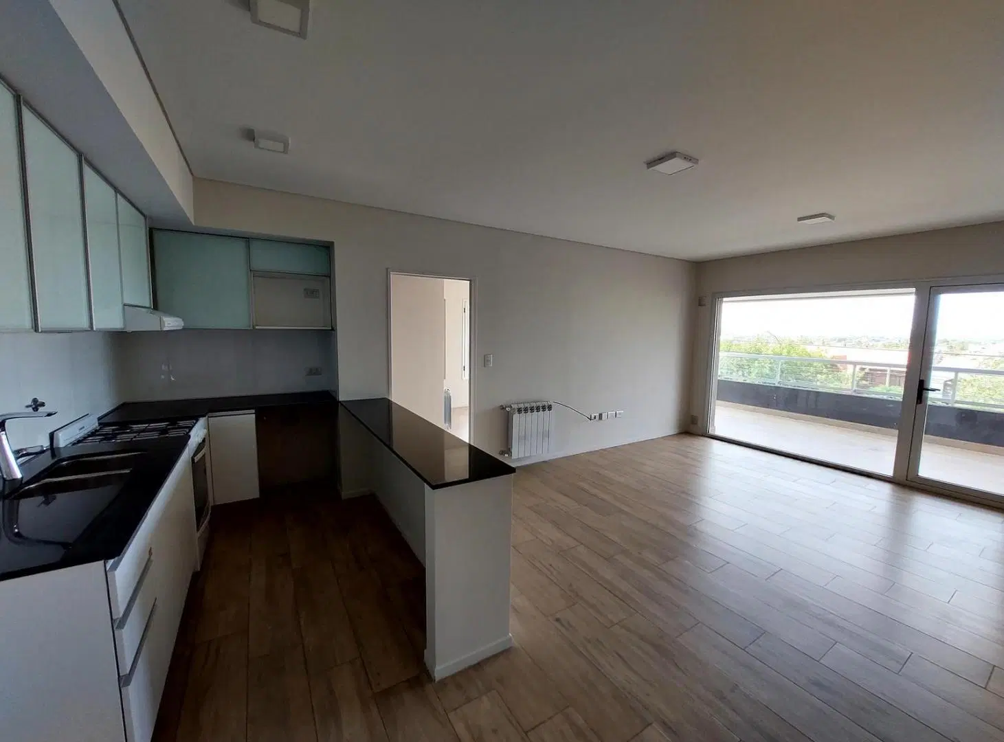 Venta Depto. 65 m²  - 1 dorm. con ámplios ambientes - excelente ubicación 3