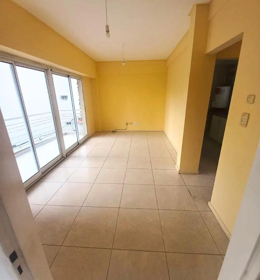 Departamento en Alquiler en Lanús Este 5