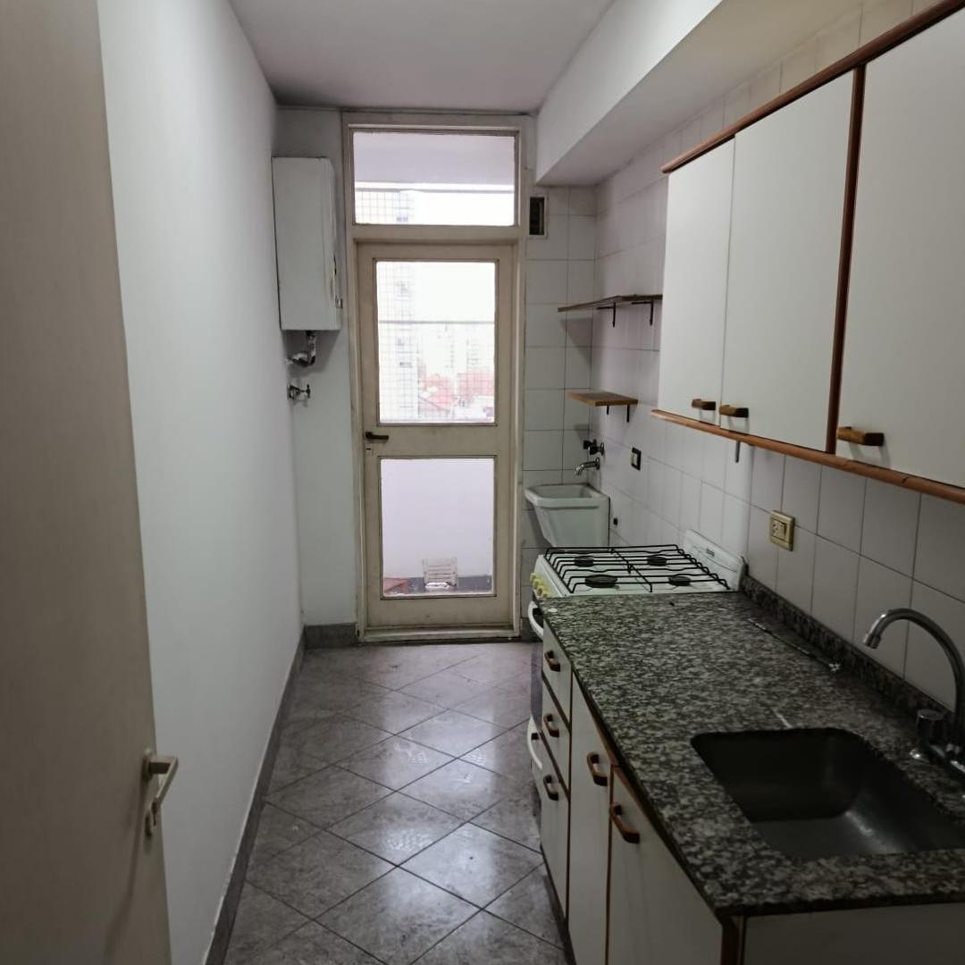 Foto de Departamento 2 ambientes con cochera en Avellaneda centro, imagen 5