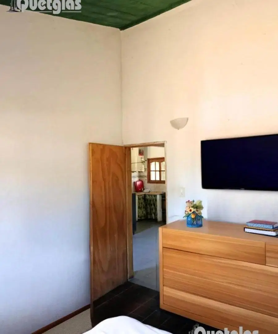 Casa con gran parque sobre dos lotes en Mar del Plata 8