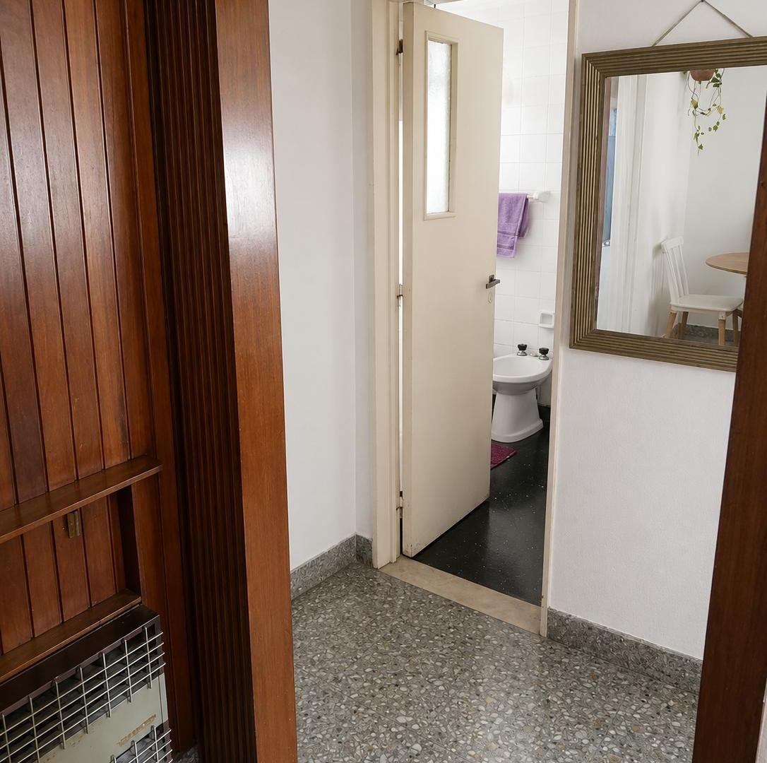 Foto de VENTA Departamento 2 Ambiente Excelente Ubicación, imagen 4