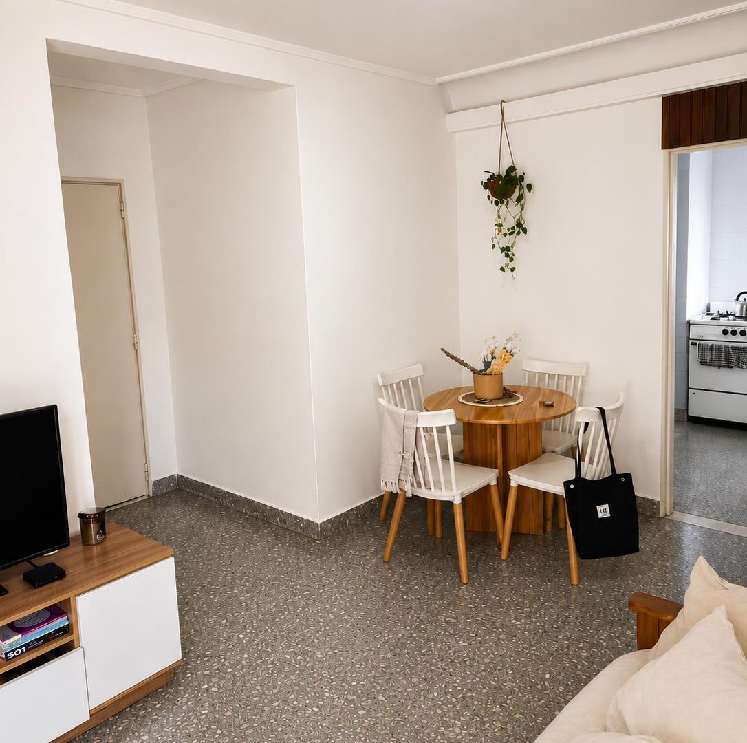 Foto de VENTA Departamento 2 Ambiente Excelente Ubicación, imagen 1