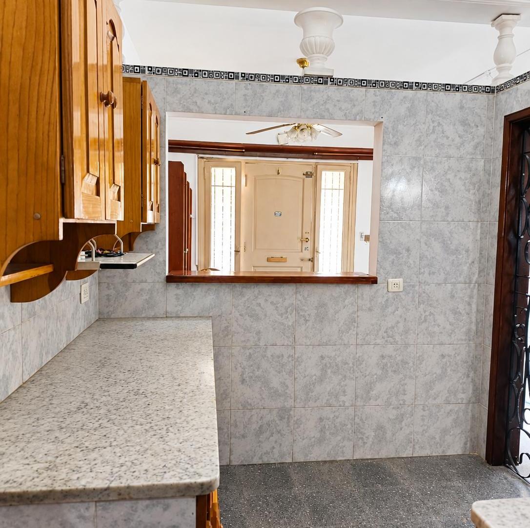 Foto de ALQUILER – PH 3 AMBIENTES CON PATIO EN GERLI, imagen 2