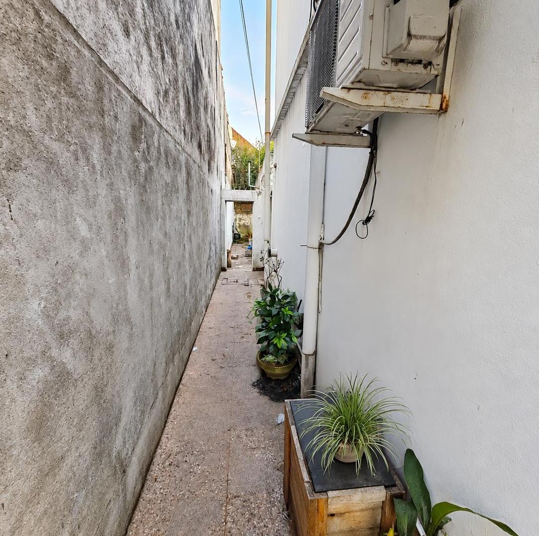 Foto de Ph Tipo Casa En Venta Apto Crédito Con Dos Patios Y Sin Expensas, imagen 3